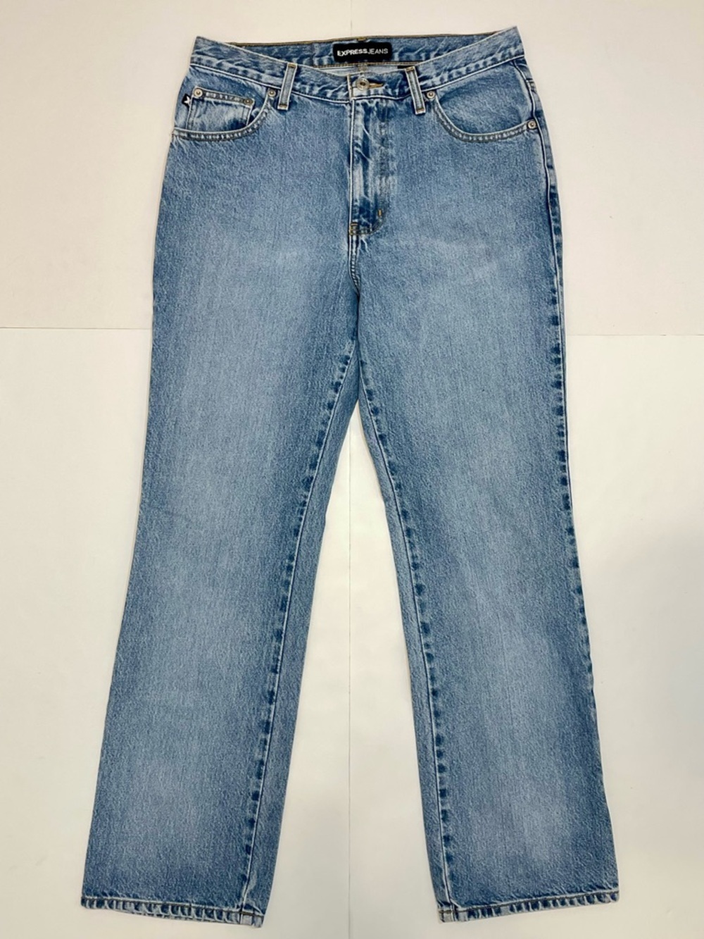 Express Jeans Women’s Boot Cut Light Blue Wash Jeans Size 10 - Picture 2 of 14